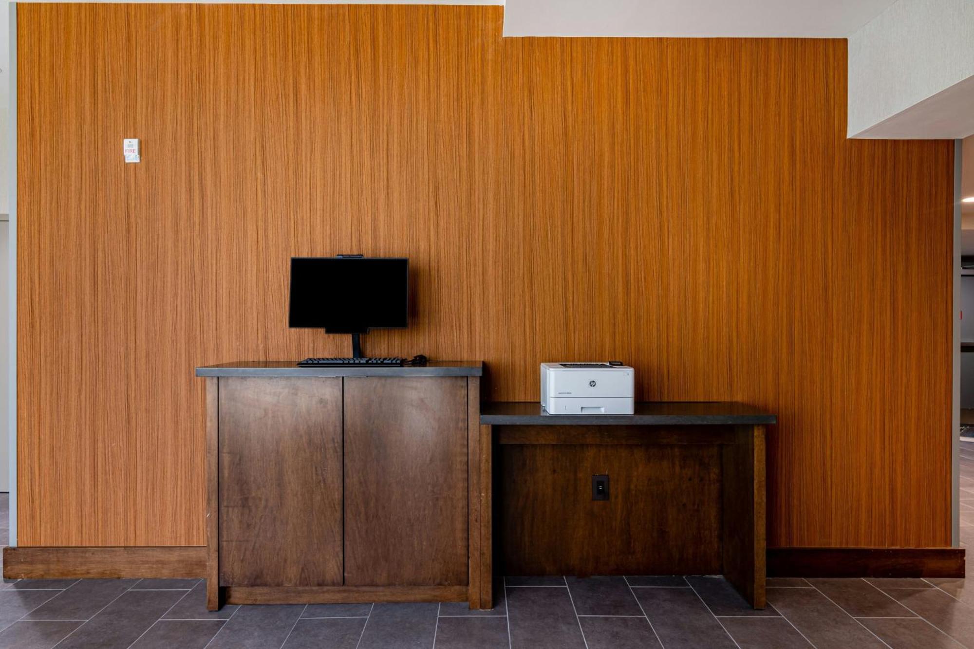 Four Points By Sheraton Brunswick Exteriér fotografie