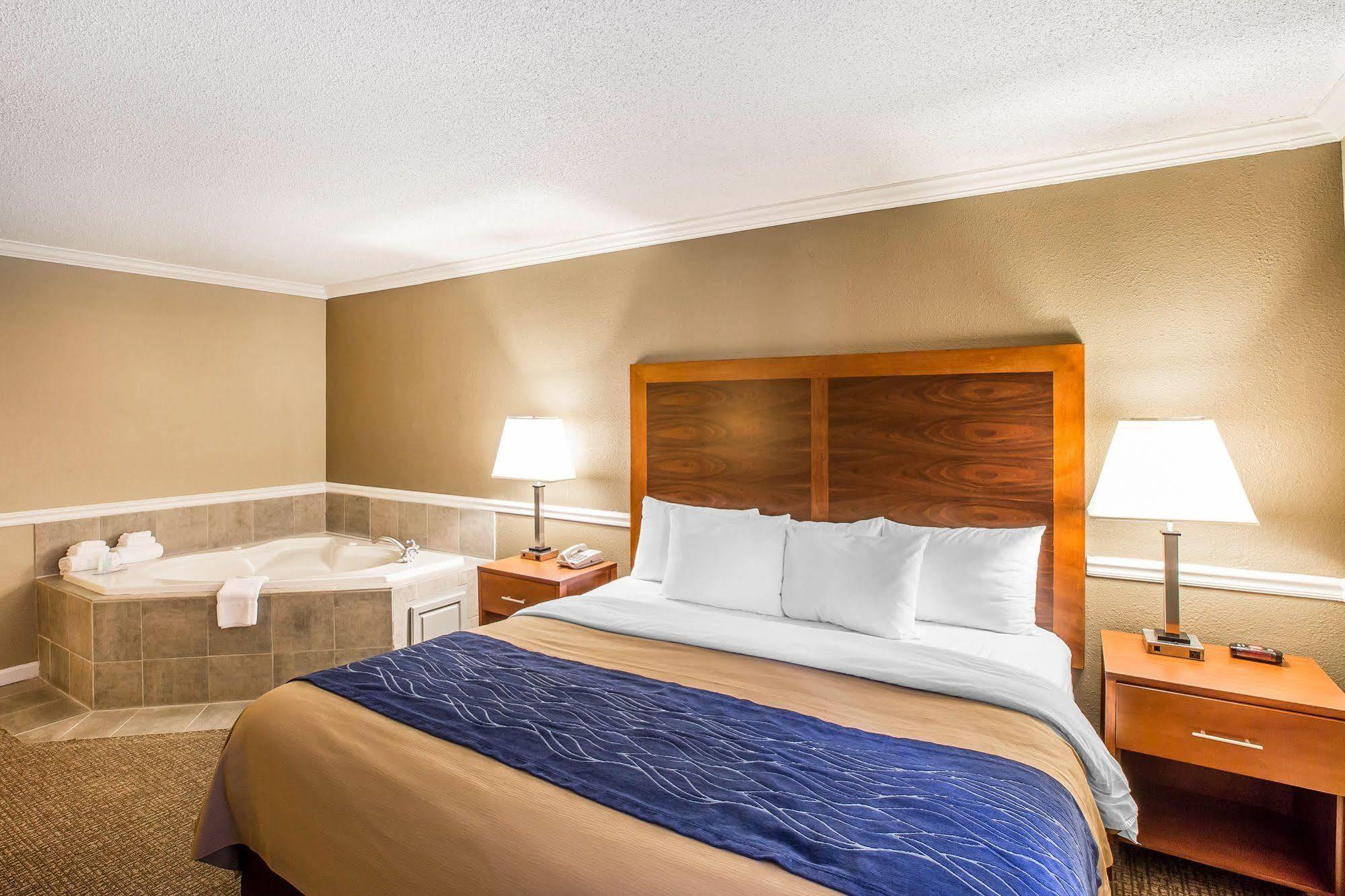 Four Points By Sheraton Brunswick Exteriér fotografie