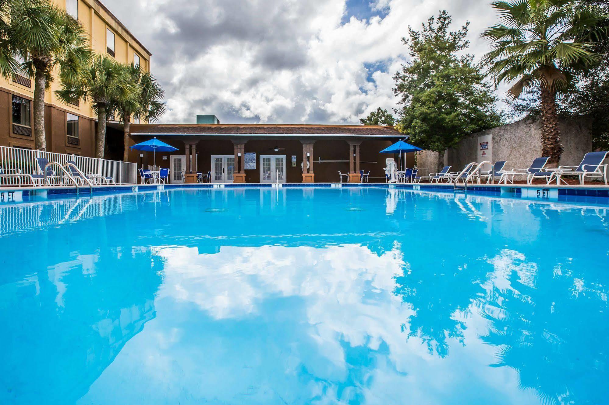 Four Points By Sheraton Brunswick Exteriér fotografie